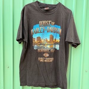 Harley Davidson motorycles  HOUSE Of Milwaukee Size LARGE men t shirt black
